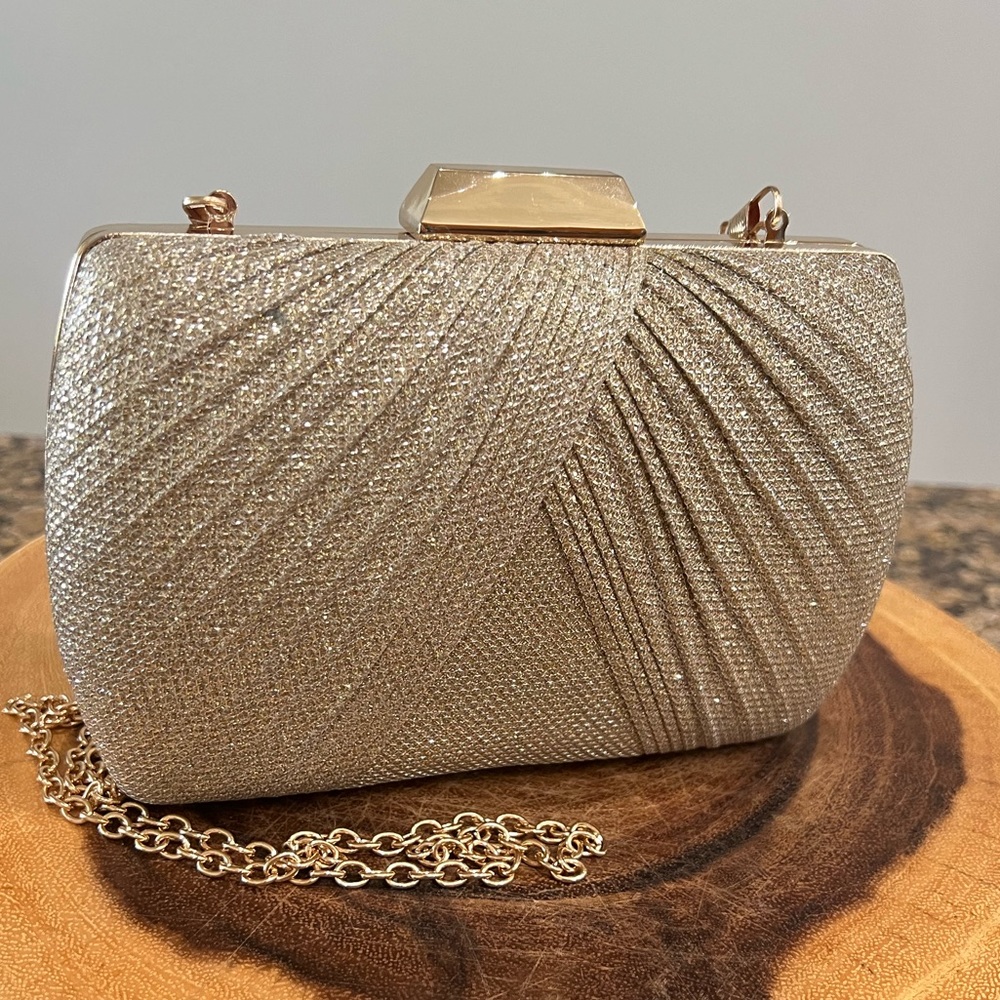 Gold/cream date night purse